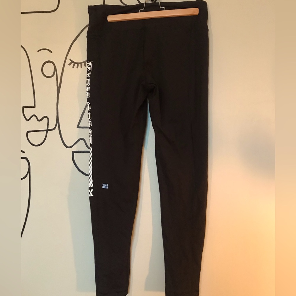 Knockout Victoria secret tights